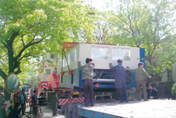 ����������